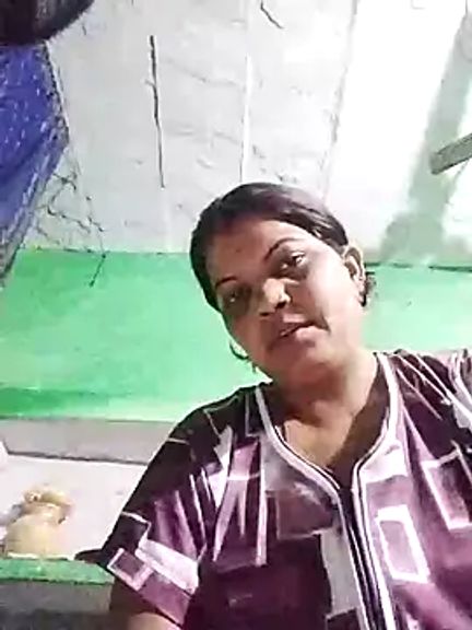 Bhavna_hot