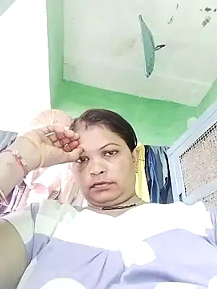 Bhavna_hot