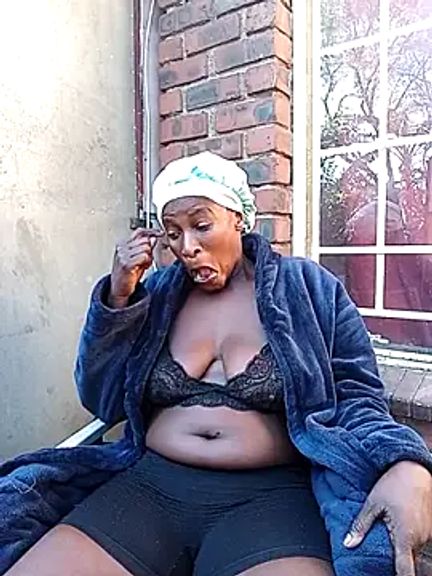 MatureGoddess_