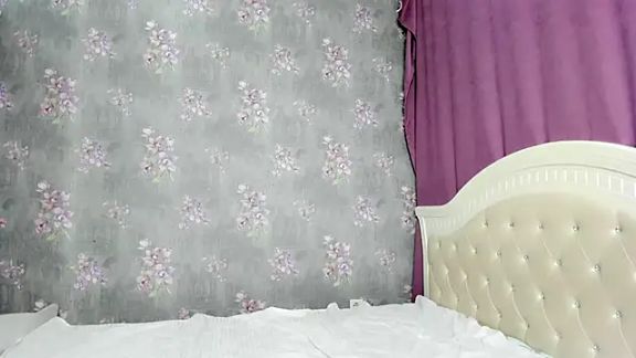 Naomi_Moon69