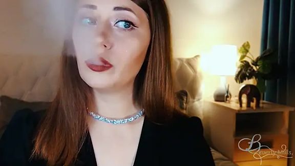 MissBeverlyMills