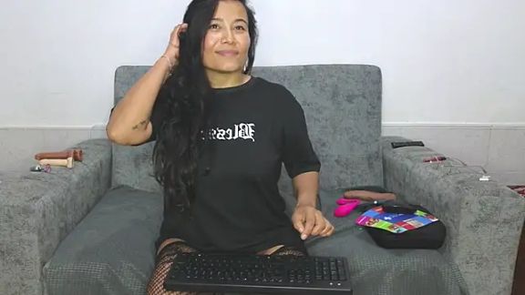 adahira08