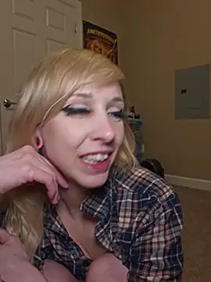 AmethystFoxx