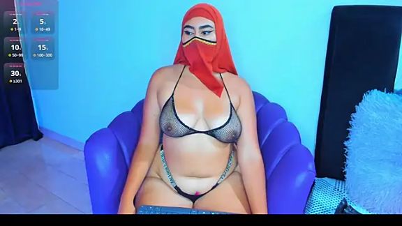 Mia_Hajar