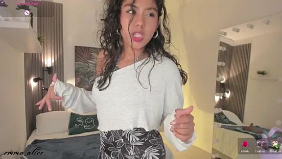 emma_alice_
