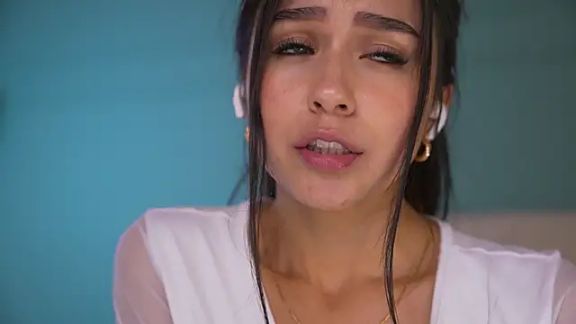 Ashley_Jones9