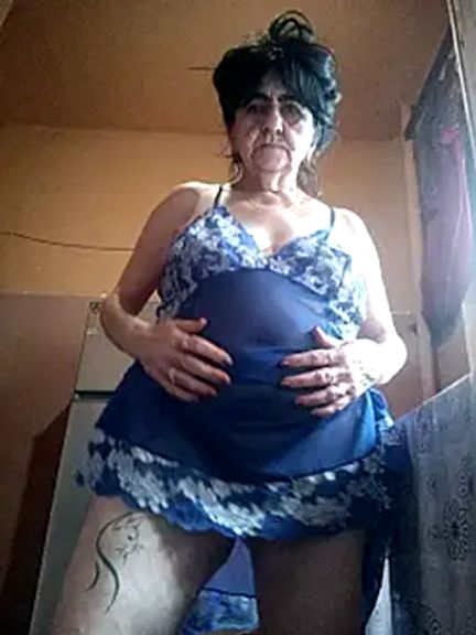 Lovely_Lori