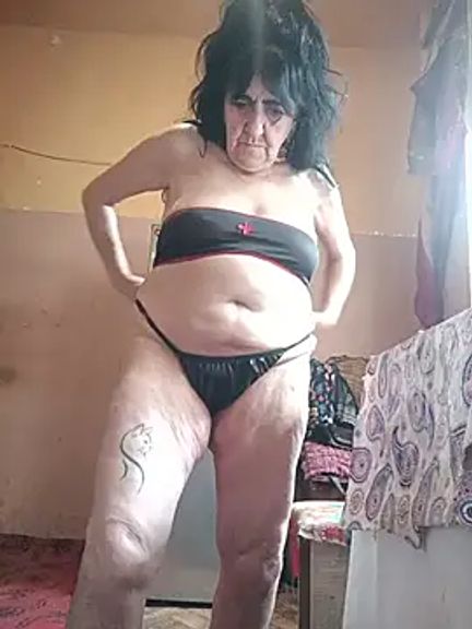 Lovely_Lori