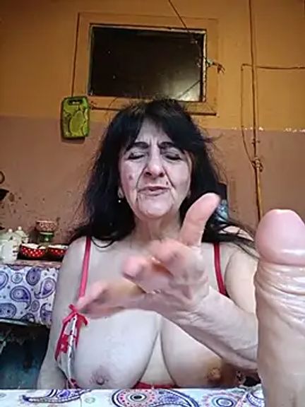Lovely_Lori