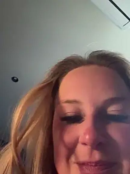 imyourgoodgirl69