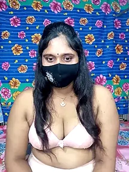 Hot_Maleka