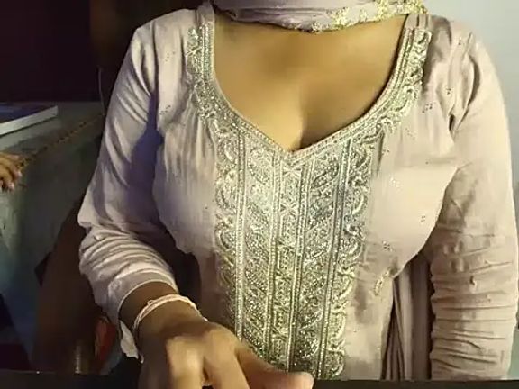 QUEEN_SUKU