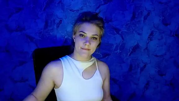 nika_gold1