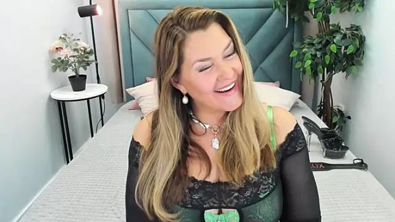 Adele_Russo
