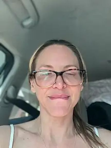 MessyNastyQueen