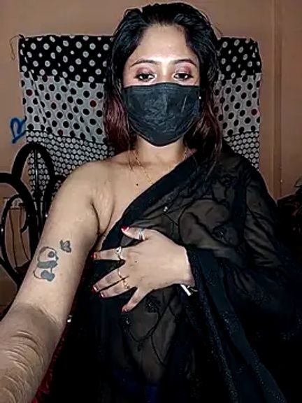 Horny_wife_Salu