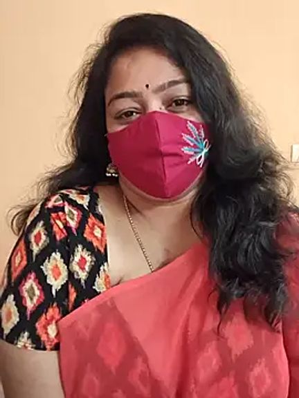neelu-hoty