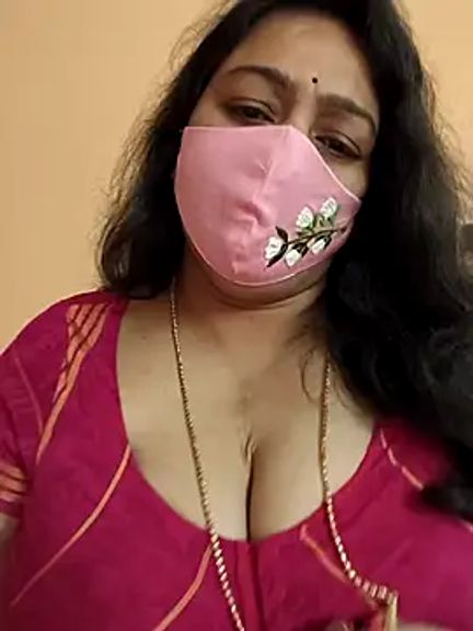 neelu-hoty