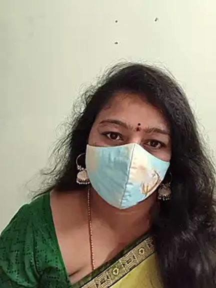 neelu-hoty