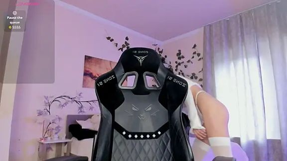 LunaraAdams