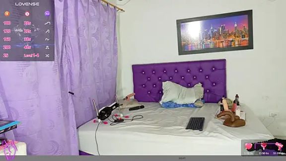 ebony_NeighborMoans