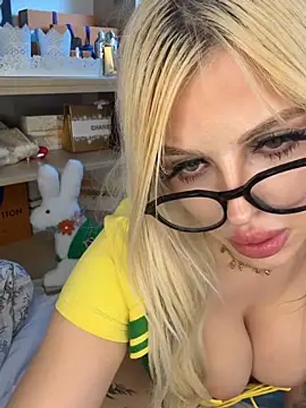 Steffi_Snowbunny