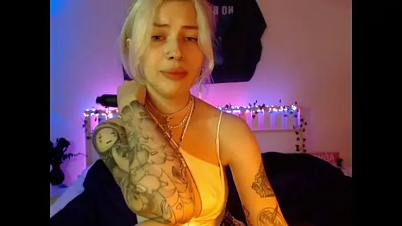 Emily_Flowers_