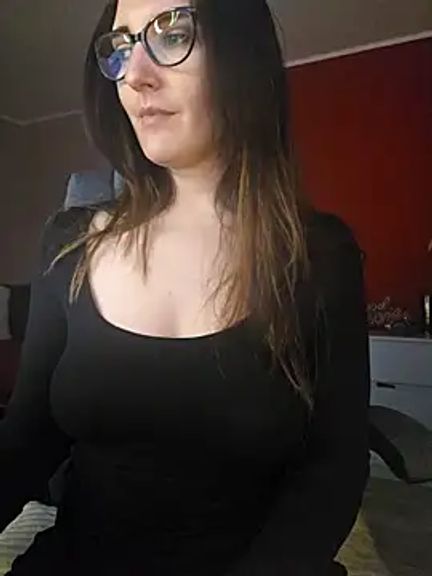 Alina_Lamour