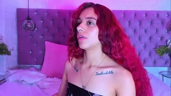 Scarlet_Monroee