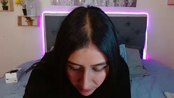 mia_aira
