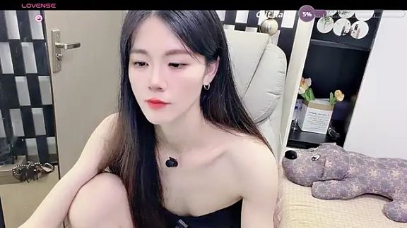 Yueyue-MM