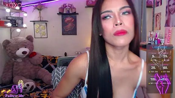 izabella_moore