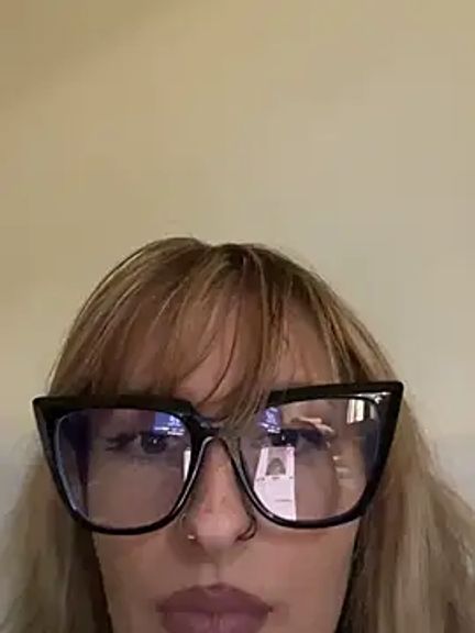 Sexy_Bulgarian_woman