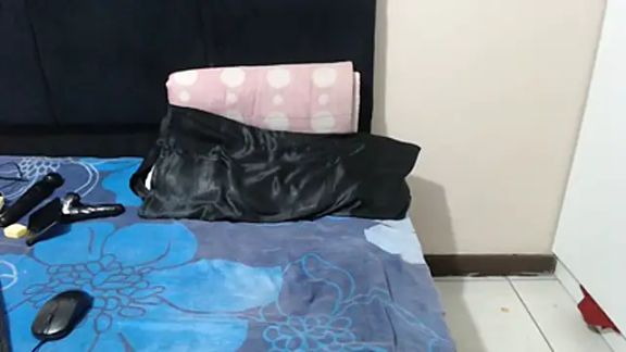 SweetHotBabby18