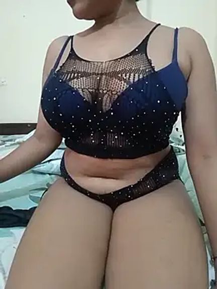 Little_toy_girl