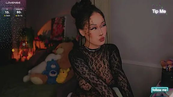 Kami_Lee_XO