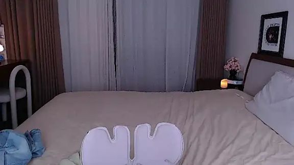 sweateanv_