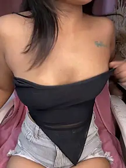 LeisyXO