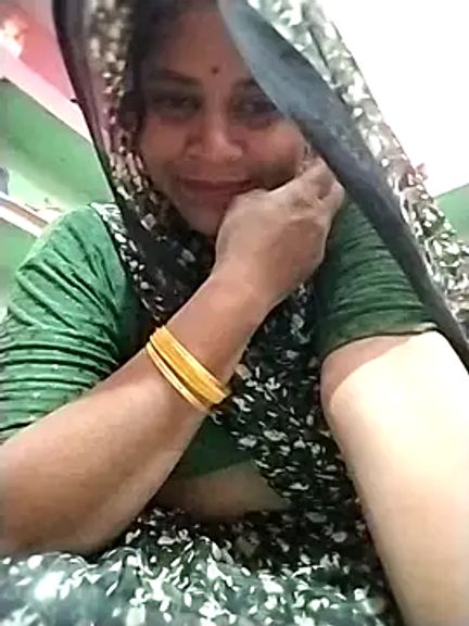 Hot_babli54