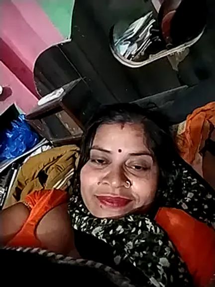 Hot_babli54