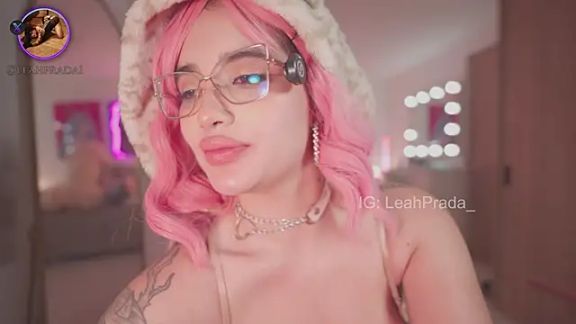 LeahPrada_