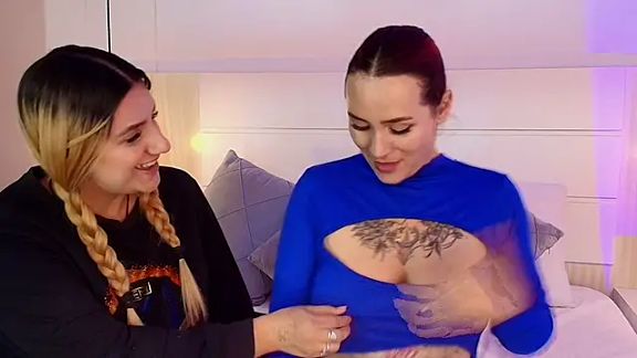 Dakota_Megan_69