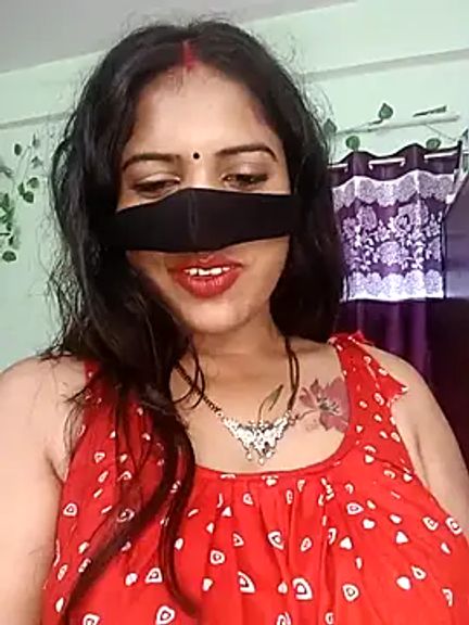 V-Hot-Sweti