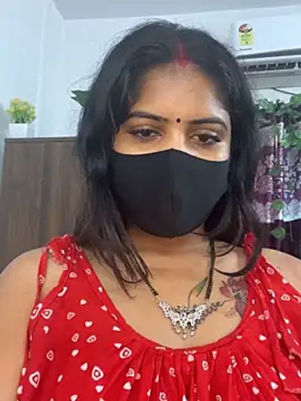 V-Hot-Sweti