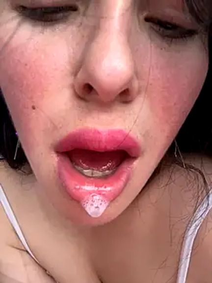 Mia_salinass