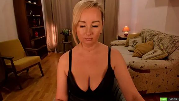 sexmom8
