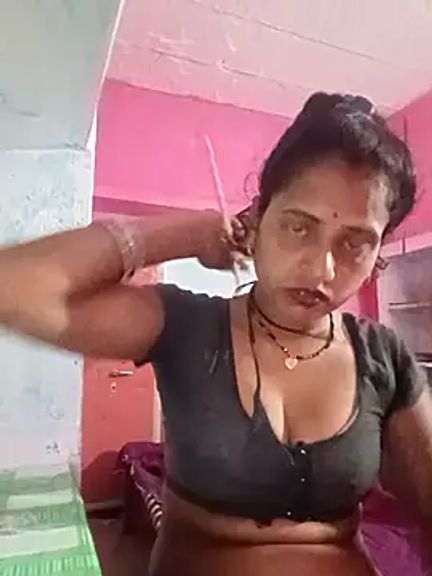 Rupali_hot