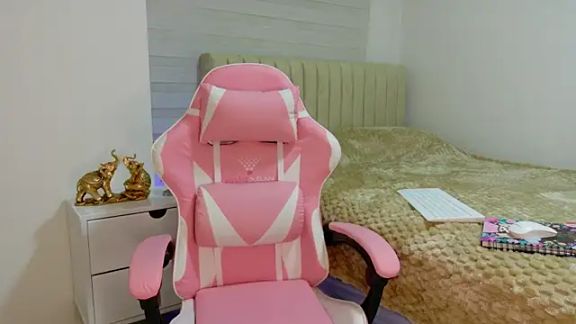 Nicolblossom1