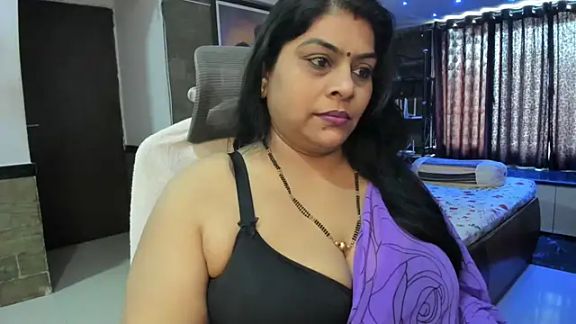Indiancouple25