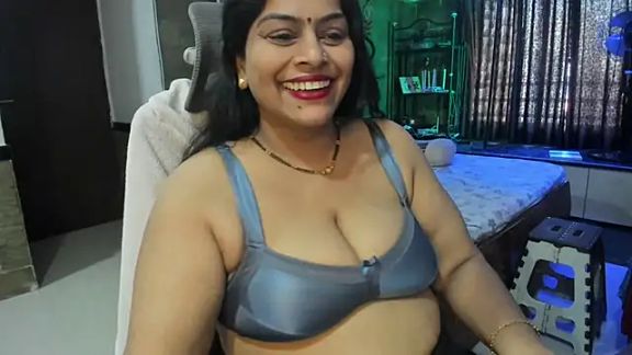 Indiancouple25